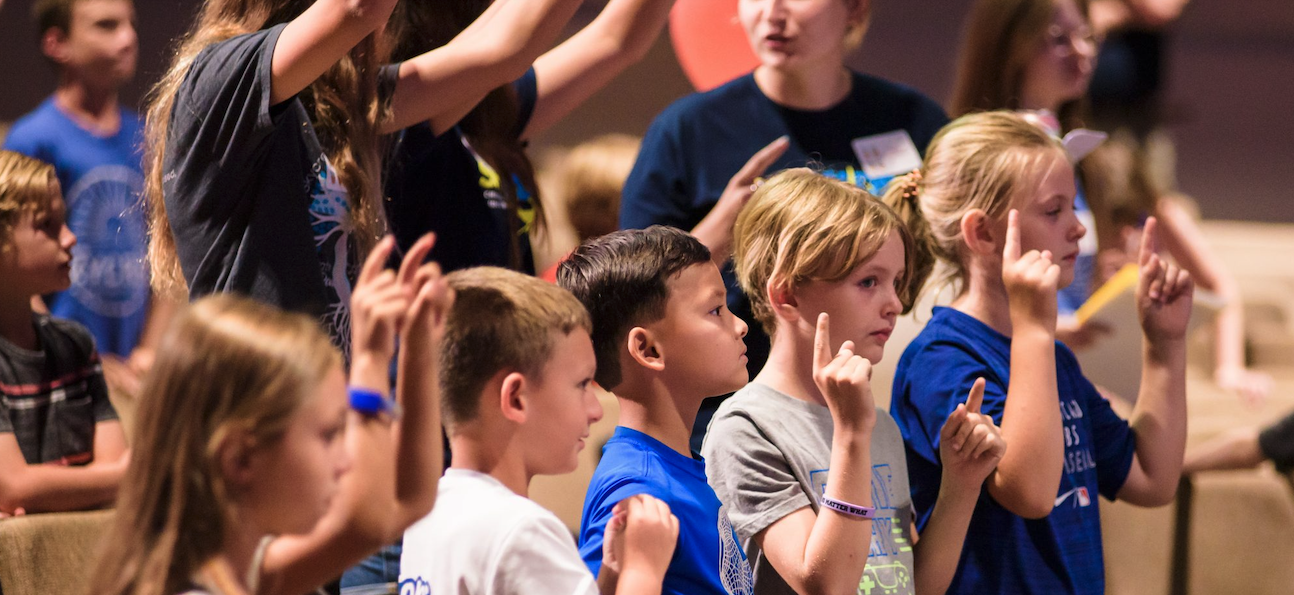 Skycrest SkyKids Worshipping